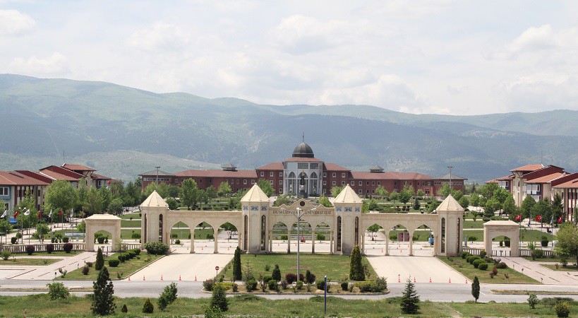 Kütahya Dumlupınar Üniversitesi 10